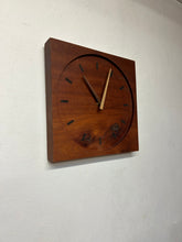 Charger l&#39;image dans la galerie, Horloge Sapelli, modèle Sphère.